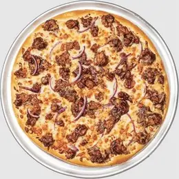 Photo of the Lombard Street BBQ chicken pizza