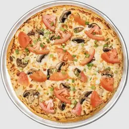 Photo of the Nob Hill garlic Alfredo chicken pizza